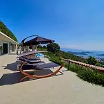 Sky Sea & 빌라 *