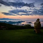 Sky Sea & *