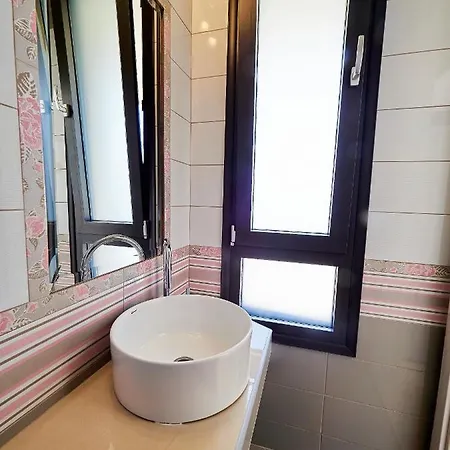 Villa Sky Sea & Megali Ammos (Skiathos)