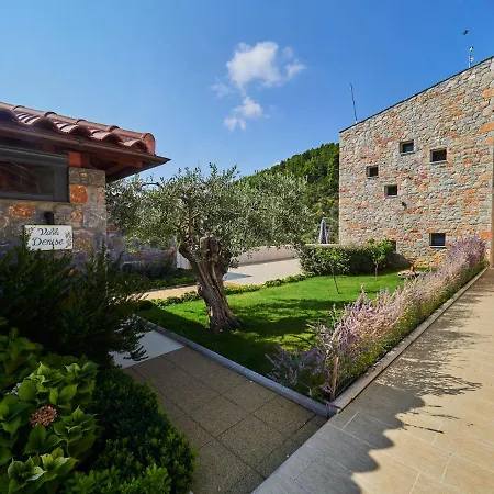 Sky Sea & * Megali Ammos (Skiathos)