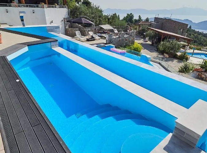 Sky Sea & * Megali Ammos (Skiathos)