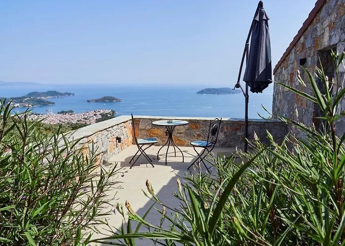 Sky Sea & Villa Megali Ammos (Skiathos)