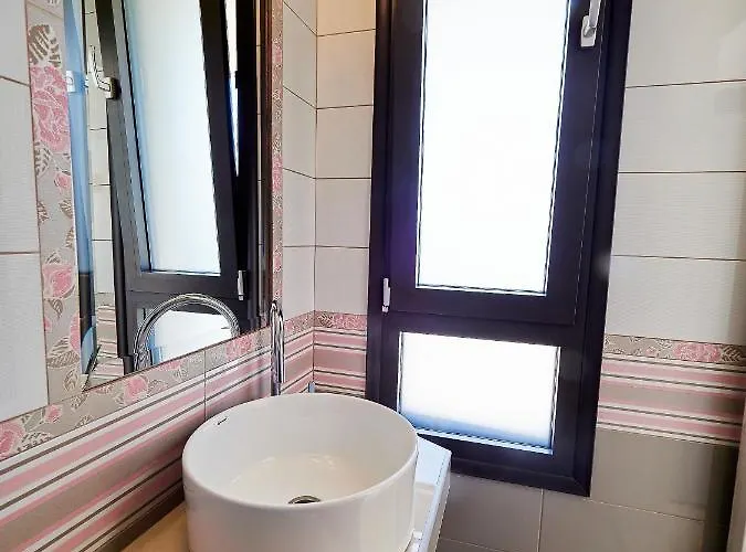 Villa Sky Sea & Megali Ammos (Skiathos)