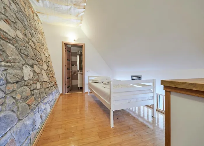 Sky Sea & * Megali Ammos (Skiathos)