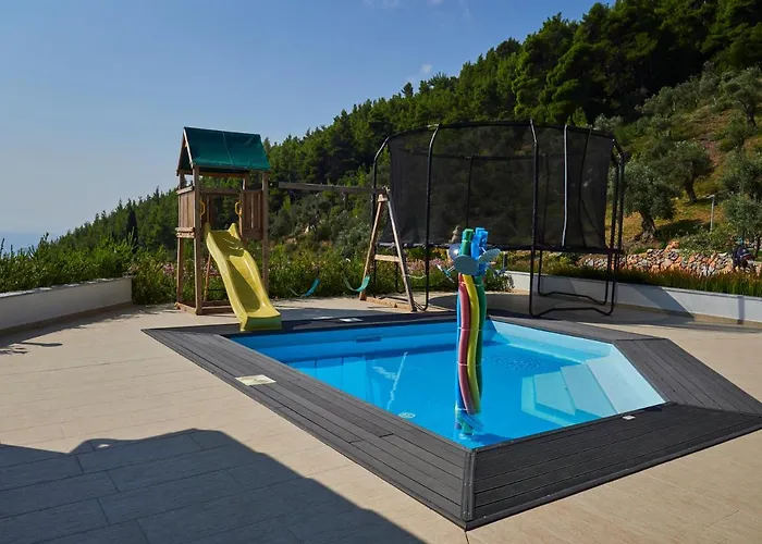 Sky Sea & * Megali Ammos (Skiathos)