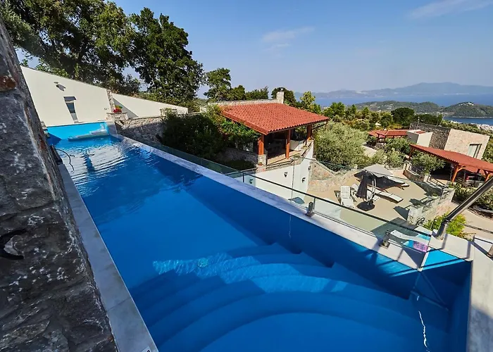 Sky Sea & Villa Megali Ammos (Skiathos)