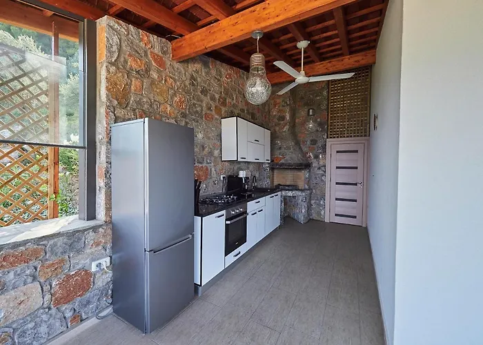 Sky Sea & Megali Ammos (Skiathos)