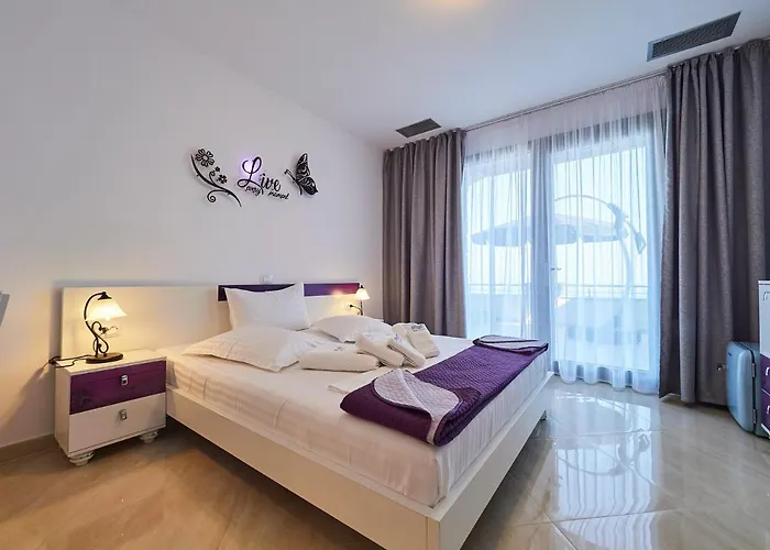 Sky Sea & Megali Ammos (Skiathos)