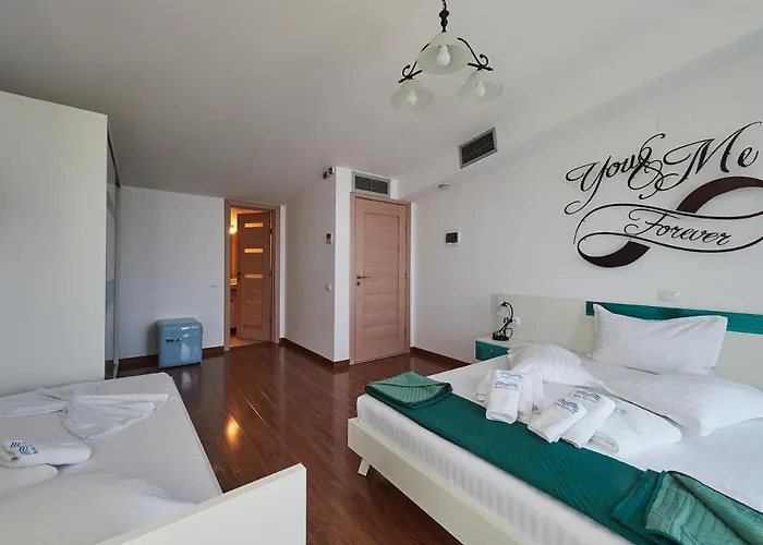 Villa Sky Sea & Megali Ammos (Skiathos)