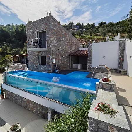 Sky Sea & Vila Megali Ammos (Skiathos)